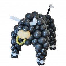 Бик з повітряних кульок