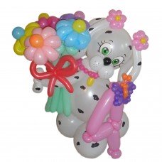 Фігура собачки з повітряних кульок