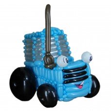 Синий трактор из шаров