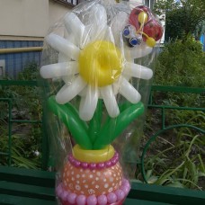 Букет з кульок Квітка з комашкою